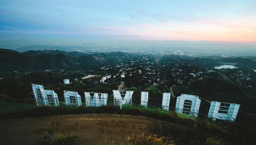 hollywood sign